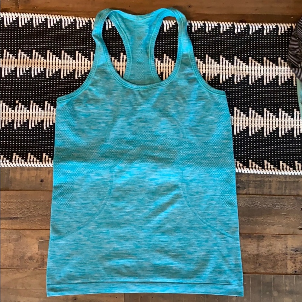 Cool Blue Swiftly Tank Top 💙
